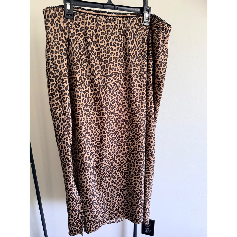 Isabel by Ingrid & Isabel Maternity Leopard Print Midi Skirt XL Brown Satin Slit - Picture 4 of 9
